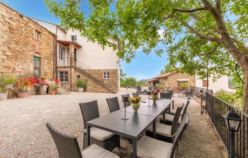 Agriturismo con piscina a Castiglion Fiorentino | Arezzo, Toscana